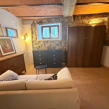 شقة Arcata Podenzana